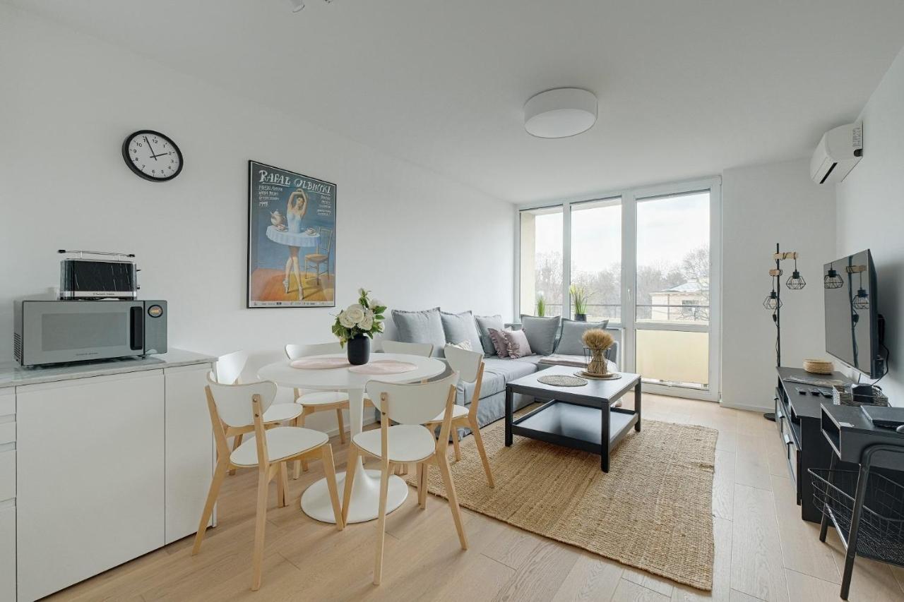 Luxurious 3BR APT Center Varsovie Extérieur photo